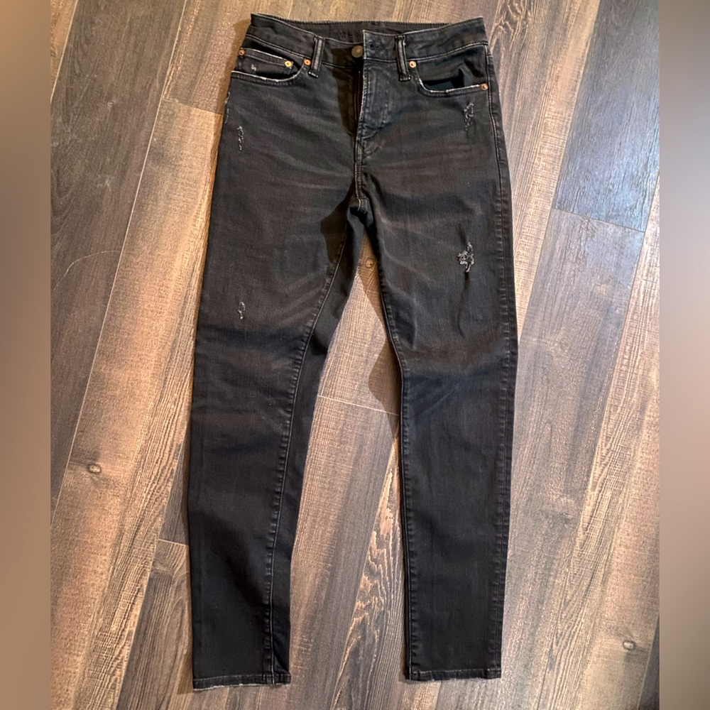 American Eagle Next Level stretch, black skinny high-waisted jeans, size 28x32